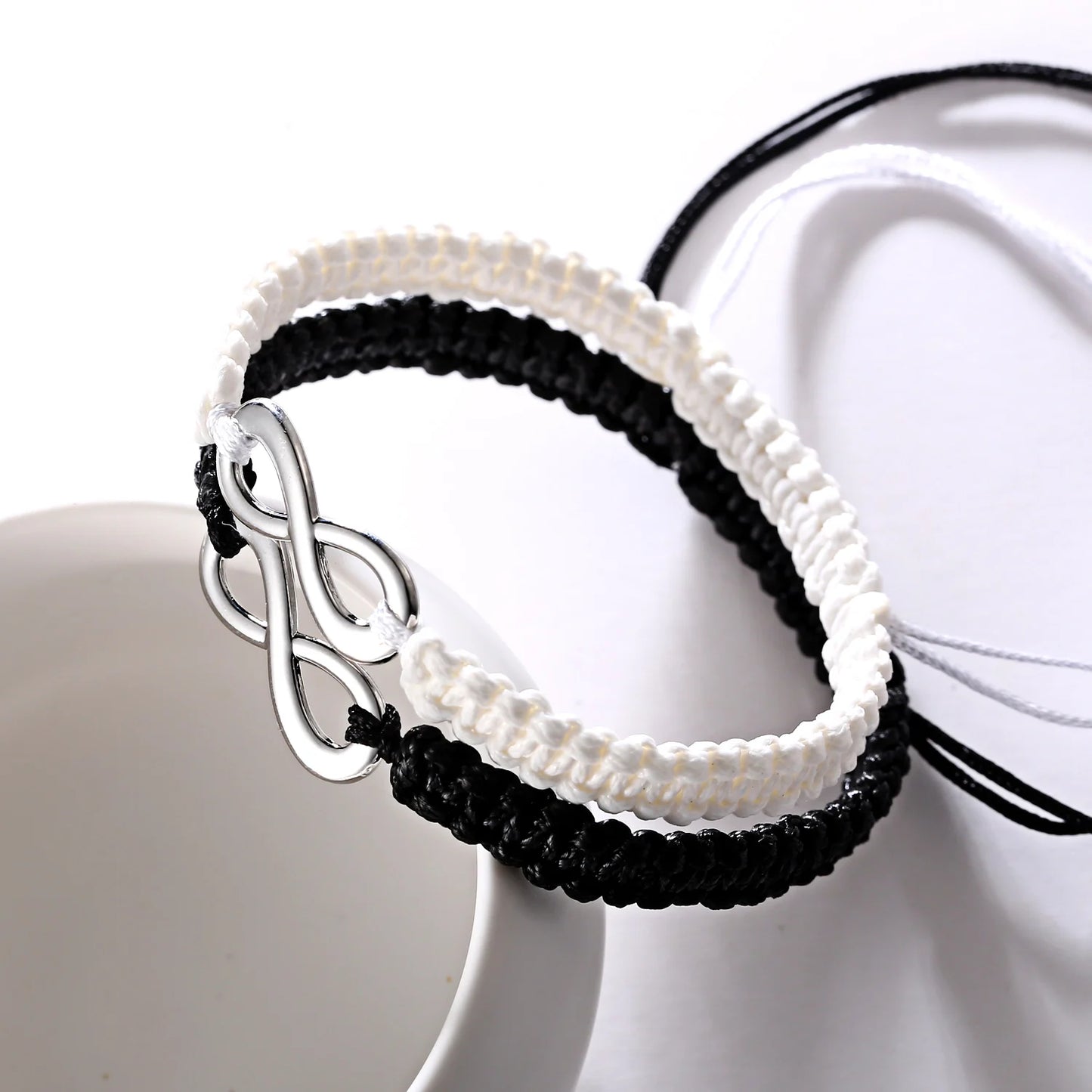 Set Bracciali Intrecciati 2 Pezzi – Infinity Love Handmade