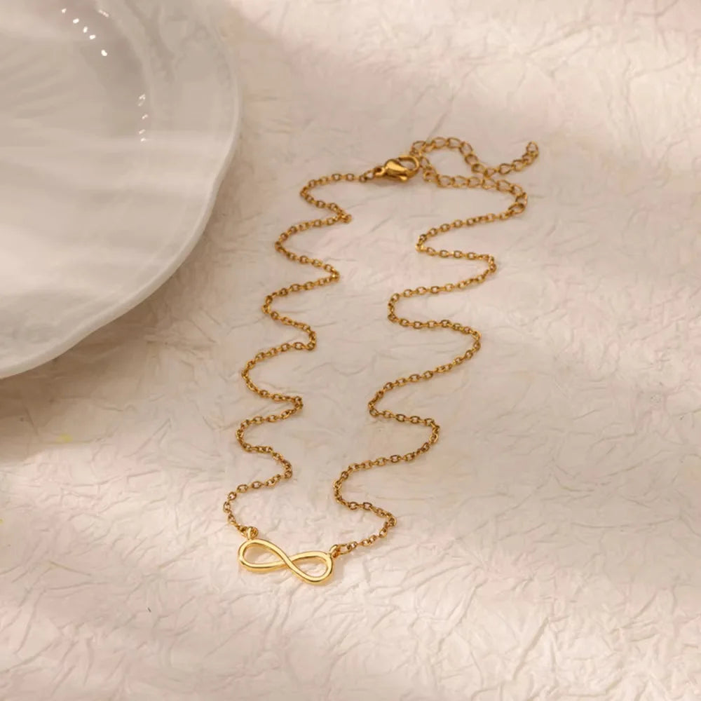 Collana Infinity “Forever” • Simbolo ∞ in Acciaio • Coppia & Love | LoveDrop™ Italia