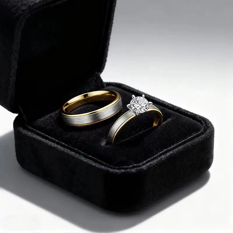 Set Anelli Coppia | Zircone Matte 4-Griffe & Eleganza