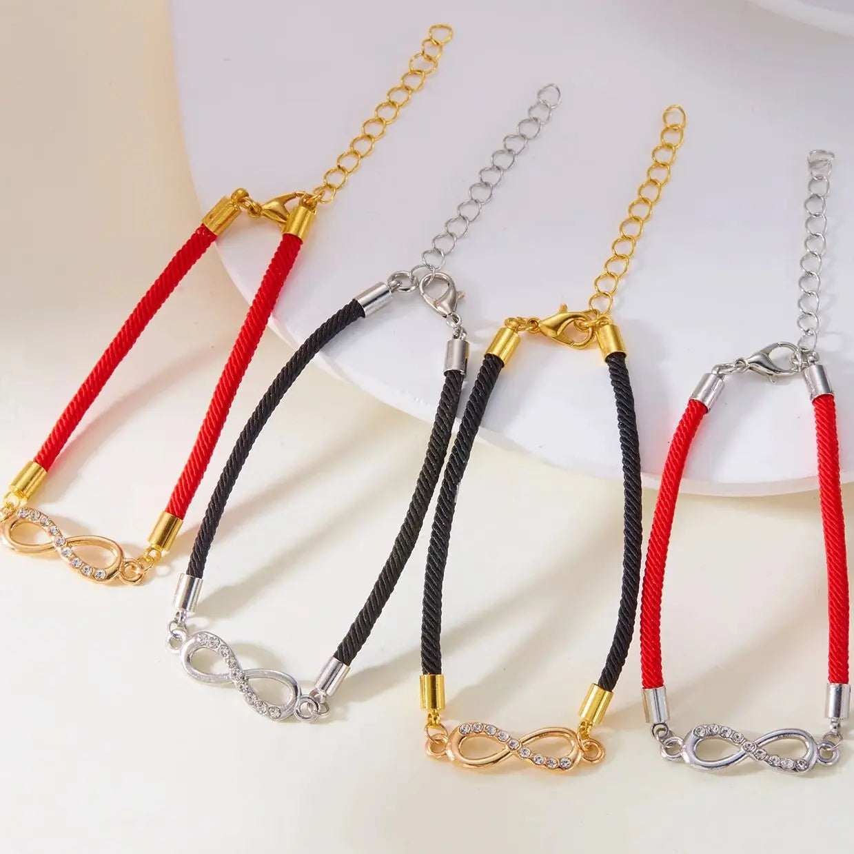 Bracciale Rosso Portafortuna – Infinito Amore Regolabile