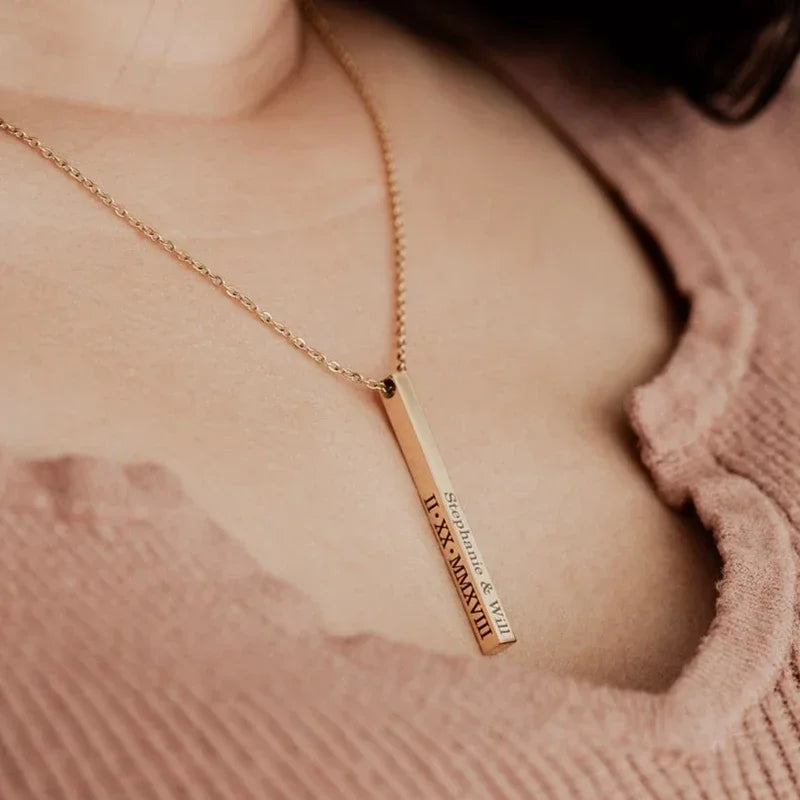 Collana Barra Personalizzata • Nome / Coordinate Incise • Acciaio Inossidabile Unisex | LoveDrop™ Italia