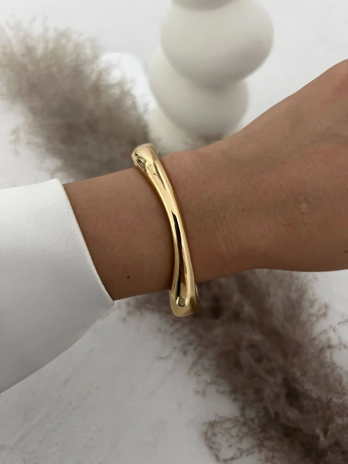 Bracciale Cuff Metallico Vintage – Stile Hip Hop Geometrico