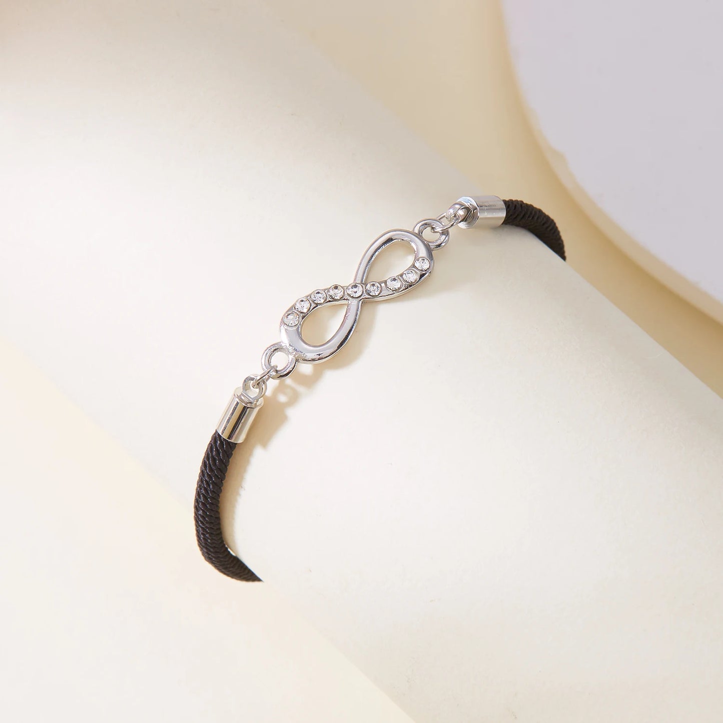 Bracciale Rosso Portafortuna – Infinito Amore Regolabile