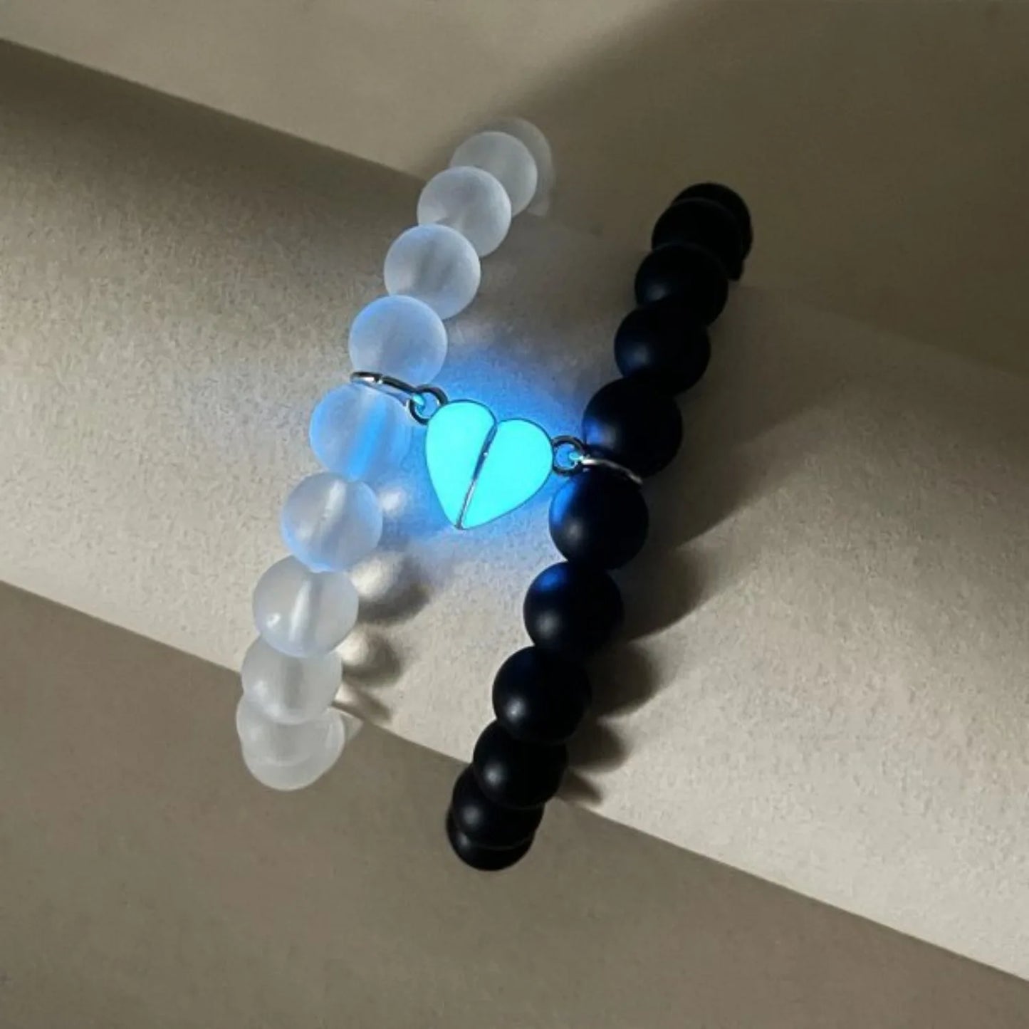 Bracciale di Coppia Magnetico Luminoso – Cuore che Brilla