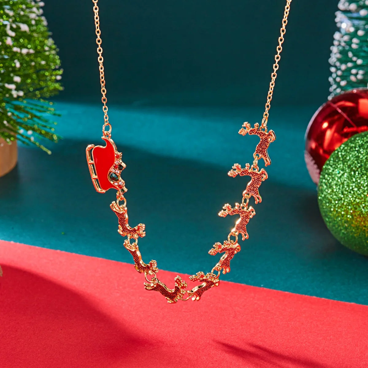 Collana Natalizia Multi-Charms • Albero, Fiocco, Renna & Campanello | LoveDrop™ Italia