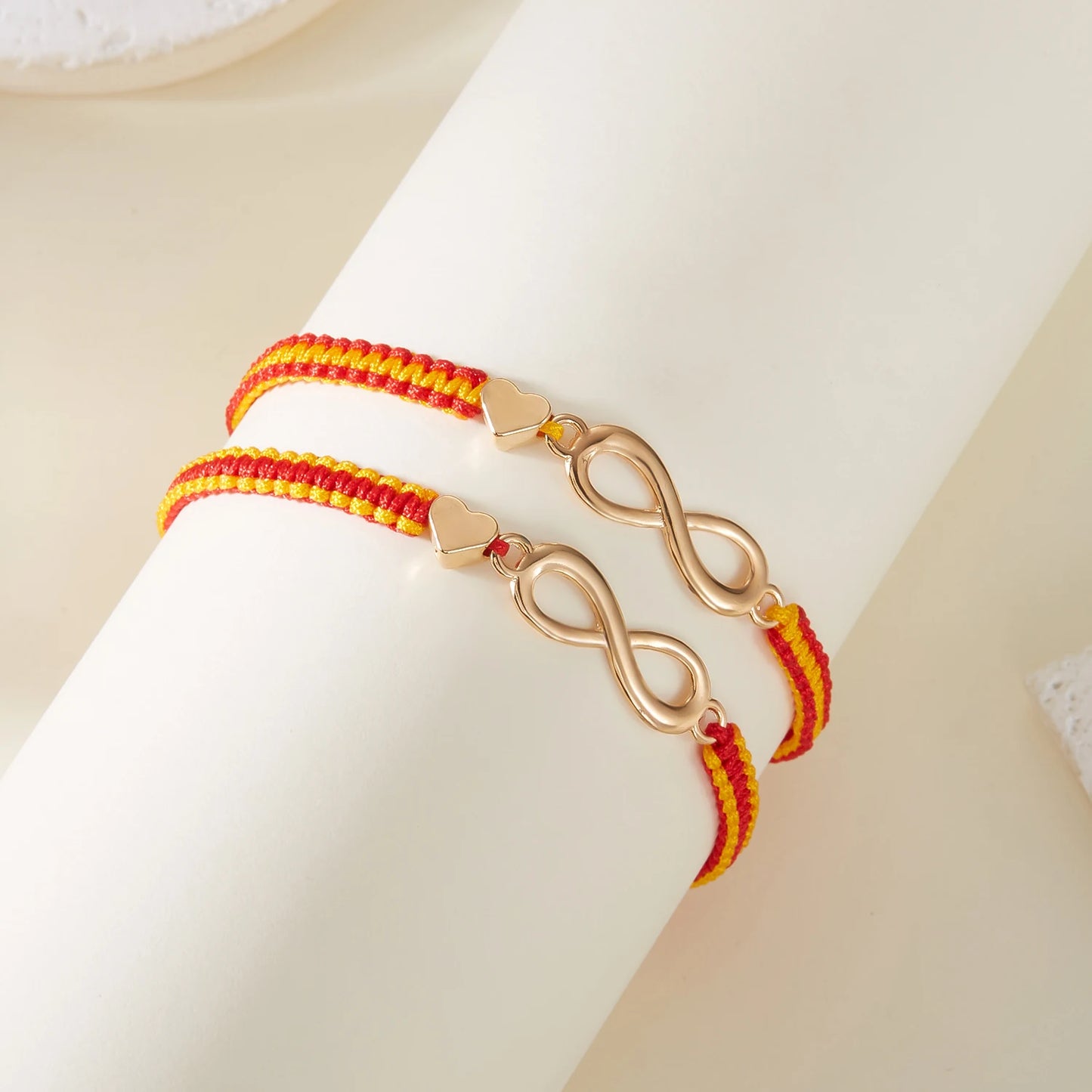 Bracciale Rosso Portafortuna – Simbolo Infinito Amore Handmade