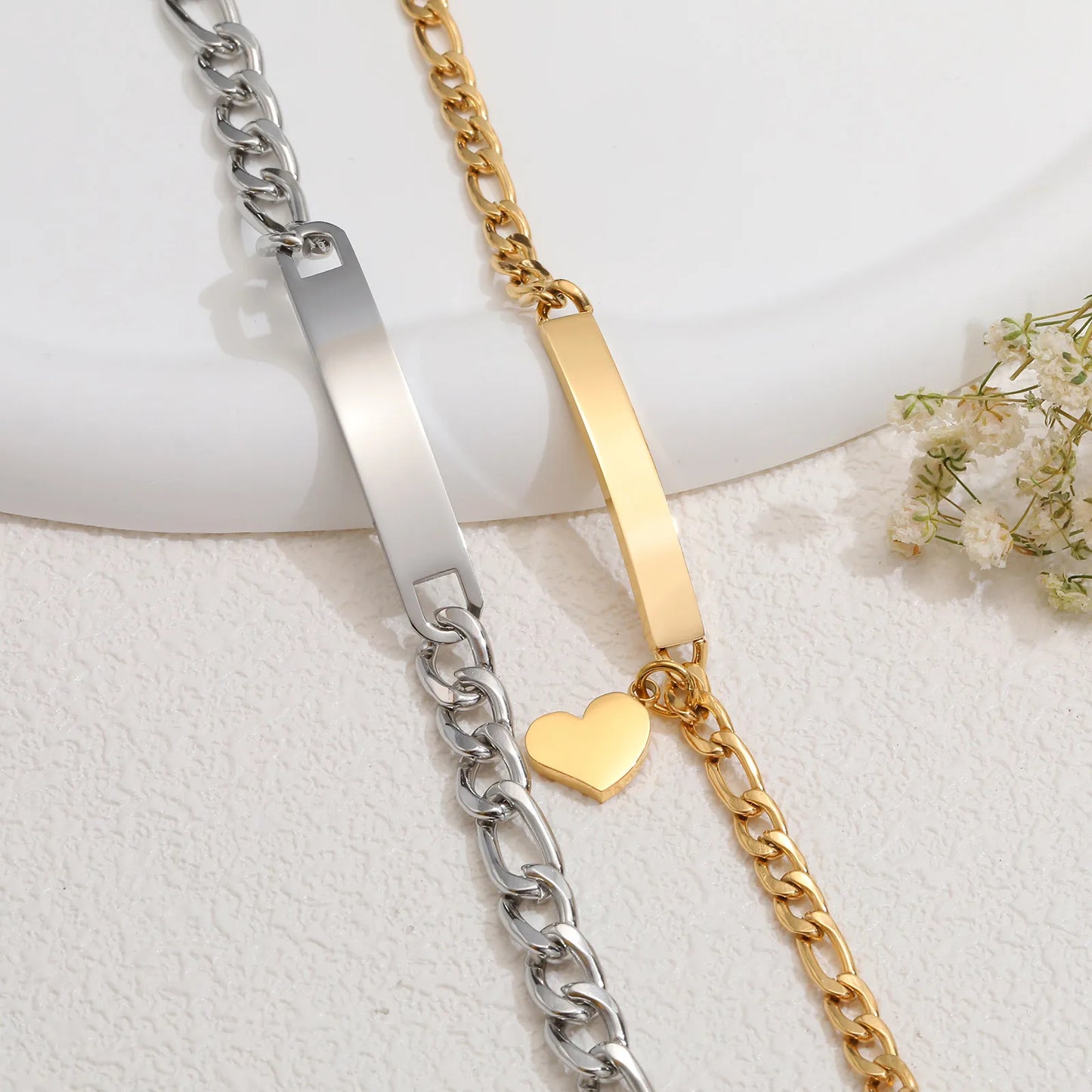 Bracciale Promessa d’Amore – Catena Figaro con Ciondolo Cuore