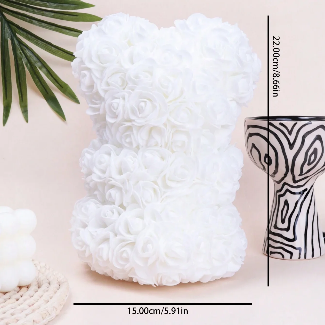 Orsetto Rose con Bouquet – Regalo Romantico Elegante 2026