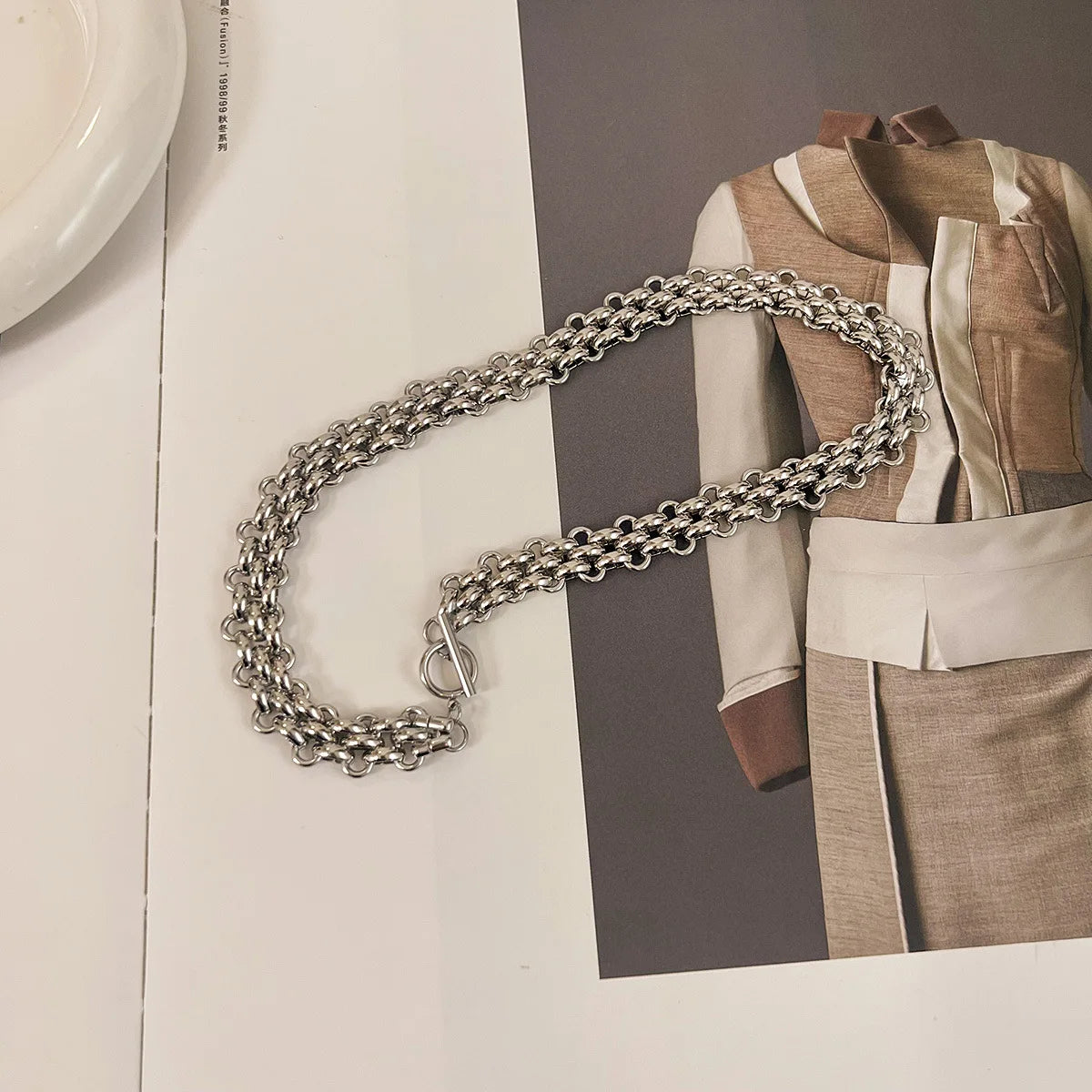 Collana Y2K Cuore • Perle & OT Clasp in Acciaio • Unisex Fashion | LoveDrop™ Italia