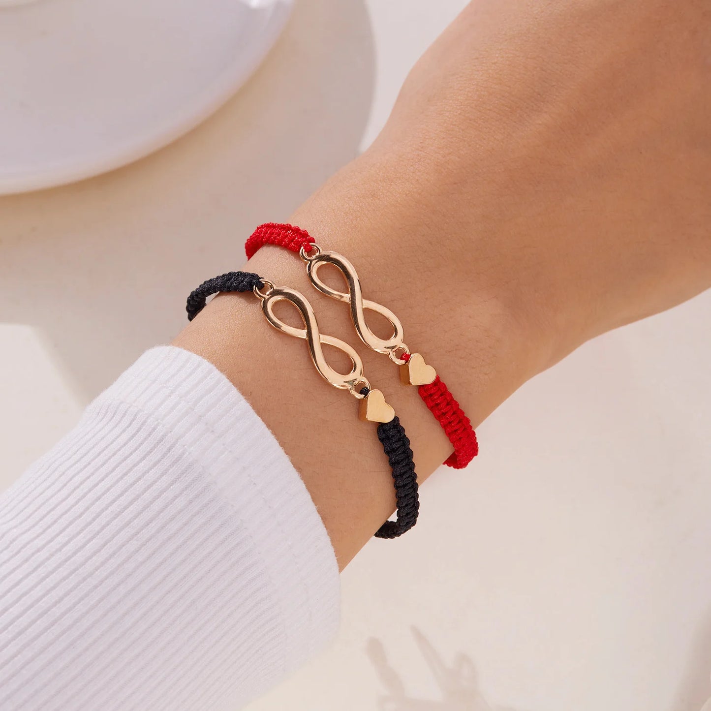 Bracciale Rosso Portafortuna – Simbolo Infinito Amore Handmade