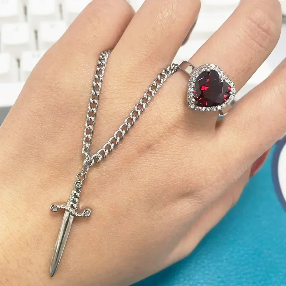 Collana Coppia Spada & Cuore – Acciaio Oro 18K | LoveDrop 2025