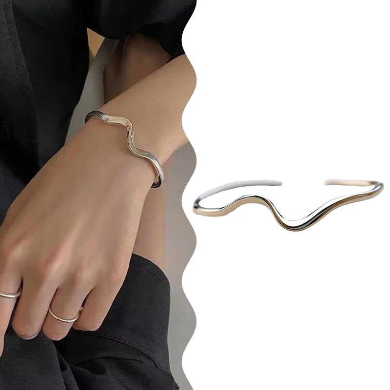 Bracciale Minimalista Regolabile – Onda Creativa Handmade