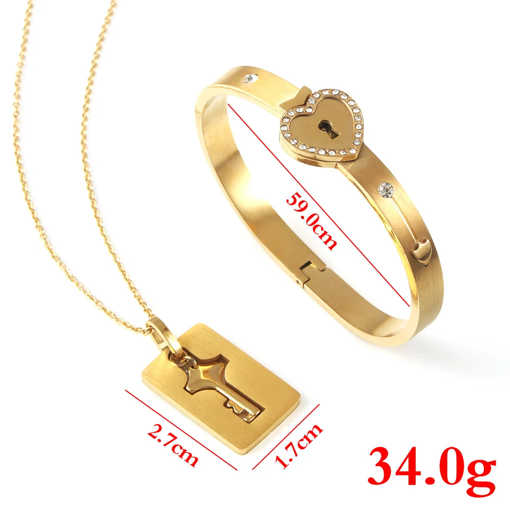 Set Coppia Cuore & Chiave – Bracciale Nero + Collana con Pendente Love