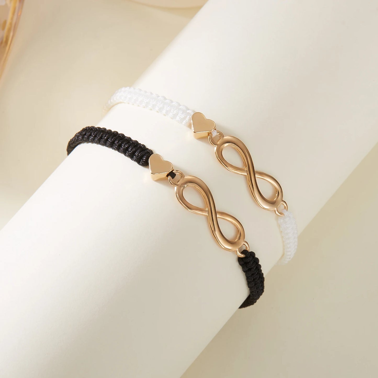 Bracciale Rosso Portafortuna – Simbolo Infinito Amore Handmade