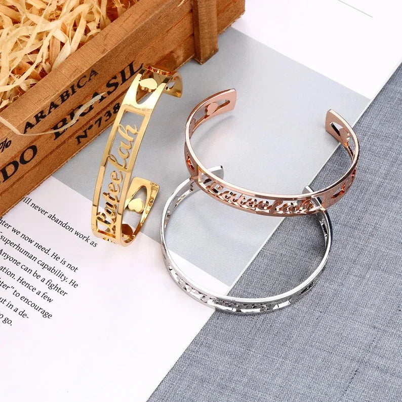 Bracciale Personalizzato con Nome – Acciaio Inossidabile Oro