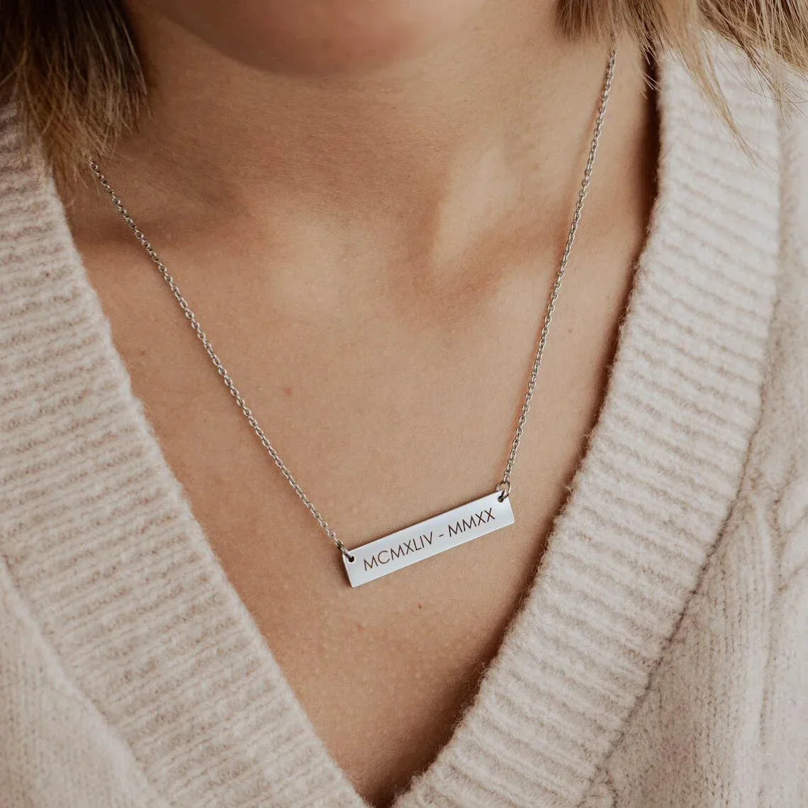 Collana Barra Personalizzata • Nome / Data / Coordinate / Mantra • Acciaio Inossidabile Unisex | LoveDrop™ Italia