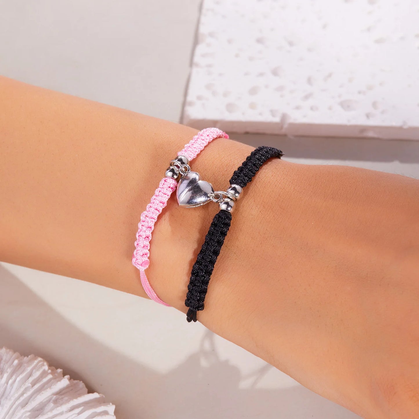 Bracciali Portafortuna Rossi – Cuore Magnetico Intrecciato Coppia